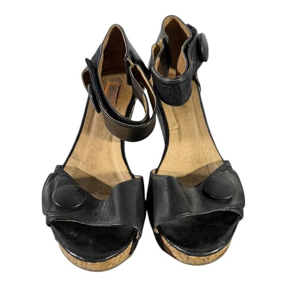 Miz Mooz Women’s 8.5 Black Leather Cork Wedge Sandals Ankle Strap Comfort Shoe - Picture 3 of 8